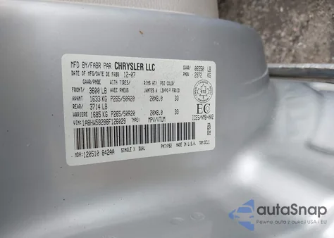 2008 Chrysler Aspen Limited z USA, uszkodzony, nr VIN 1A8HW58288F126029